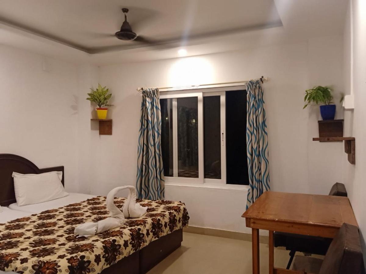 Vedha Ayurvedic Panchakarma Treatment Centre Hotel Alappuzha Bagian luar foto