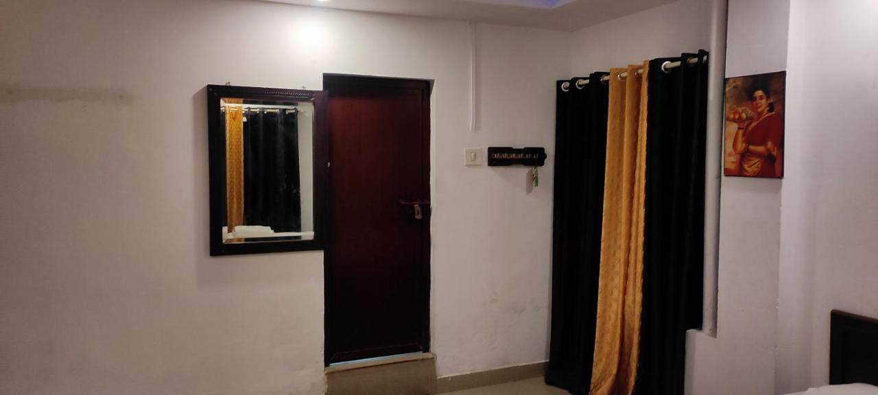 Vedha Ayurvedic Panchakarma Treatment Centre Hotel Alappuzha Bagian luar foto
