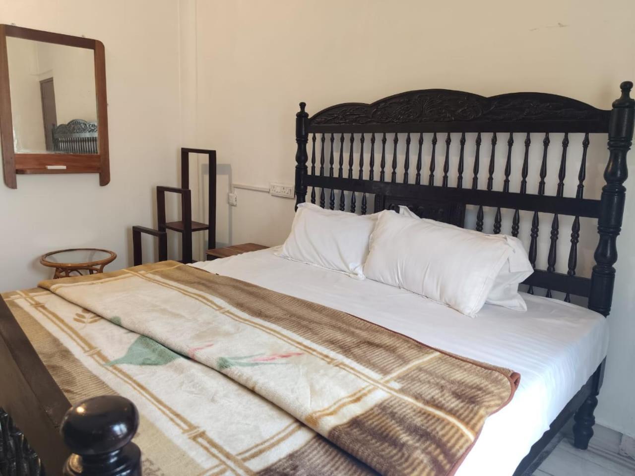 Vedha Ayurvedic Panchakarma Treatment Centre Hotel Alappuzha Ruang foto